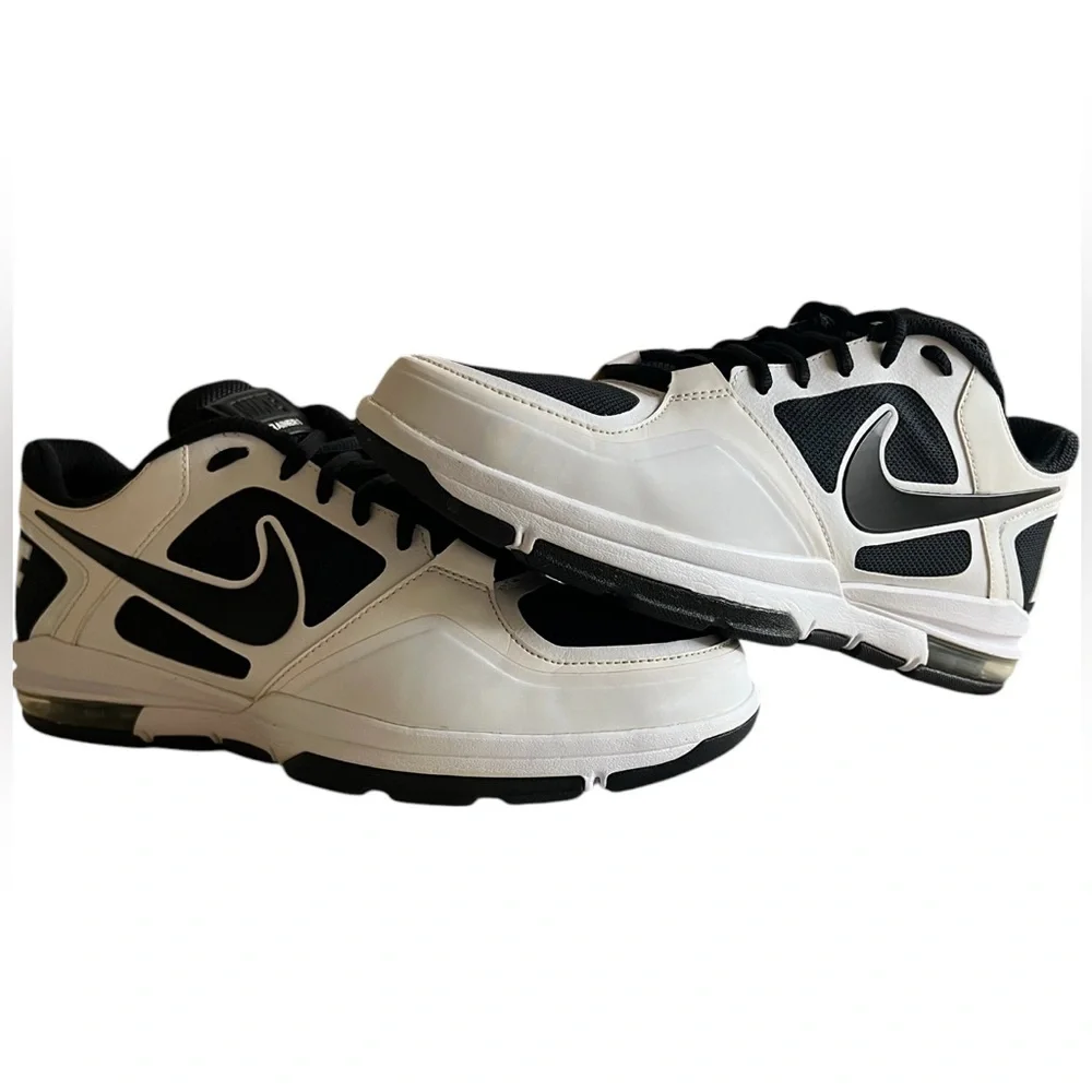 NIKE - BLACK WHITE TRAINER 1.3 MID SNEAKERS